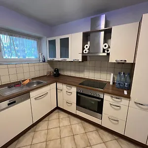 Apartment Apache, Troisdorf